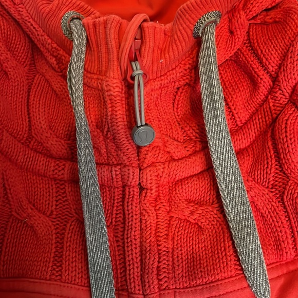 Cableknit lululemon hoodie - Picture 2 of 5